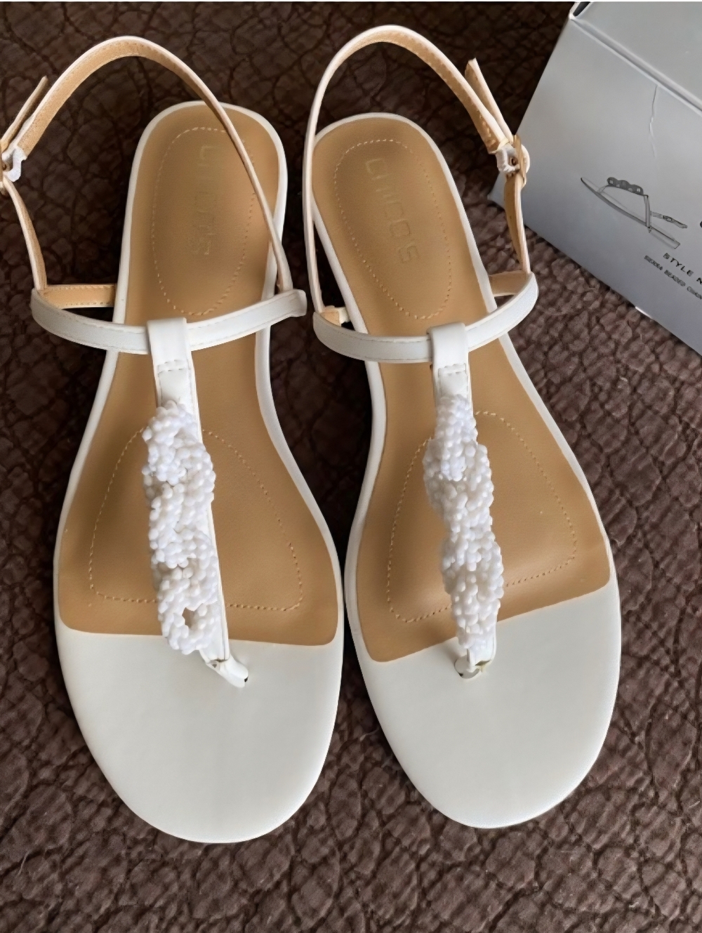 NWT Chico's Sierra Beaded Chain Thong White Sandals Size 7.5M Orig $129